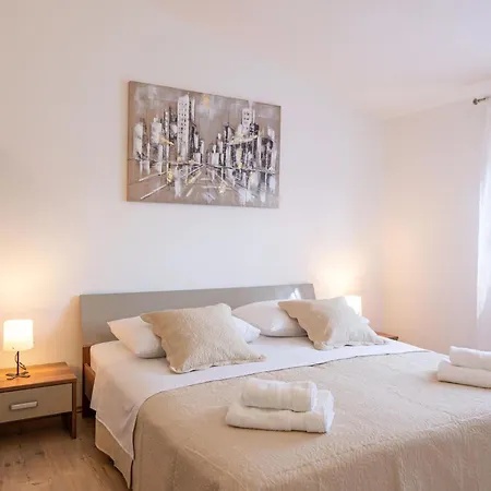 Holiday home Gorgeous In With Wifi