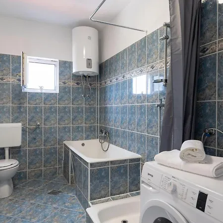 Gorgeous In With Wifi Holiday home